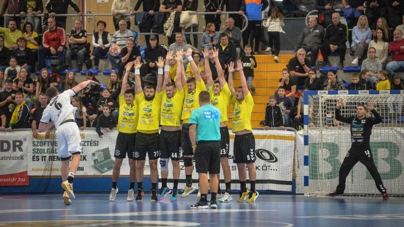 A HE-DO B. Braun Gyöngyös csapata véglegessé vált a jövő évre, és izgalmas hír, hogy a keretben három légiós is helyet kapott.