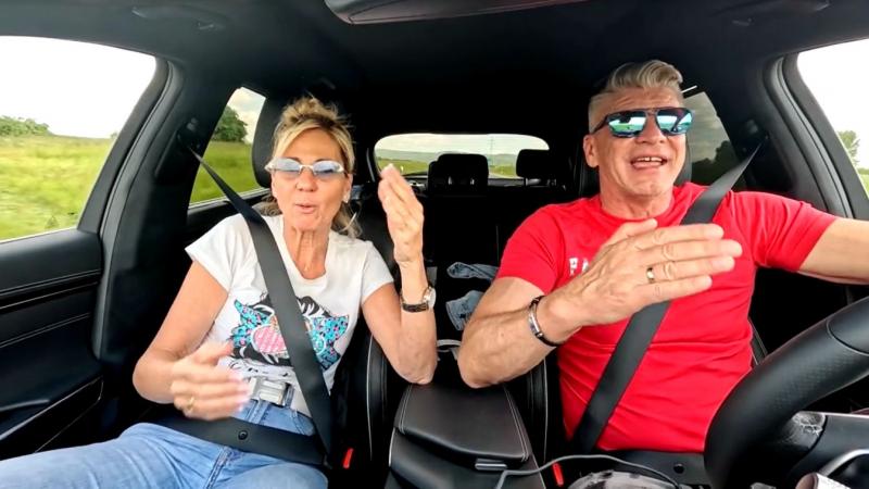 Házasság első látásra: a nászút varázsa alatt máris felbukkannak a konfliktusok.