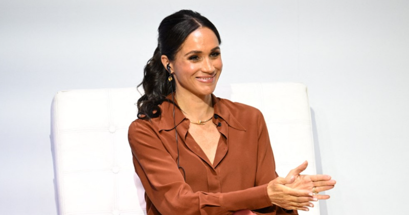 Meghan Markle családi fényképe most mindenki figyelmét felkeltette, és a közösségi médiában is nagy port kavart. Az impozáns kép mögött számos érzelem és történet rejlik, ami tovább növeli a kíváncsiságot. Az emberek zúgolódnak, találgatnak, és megosztják