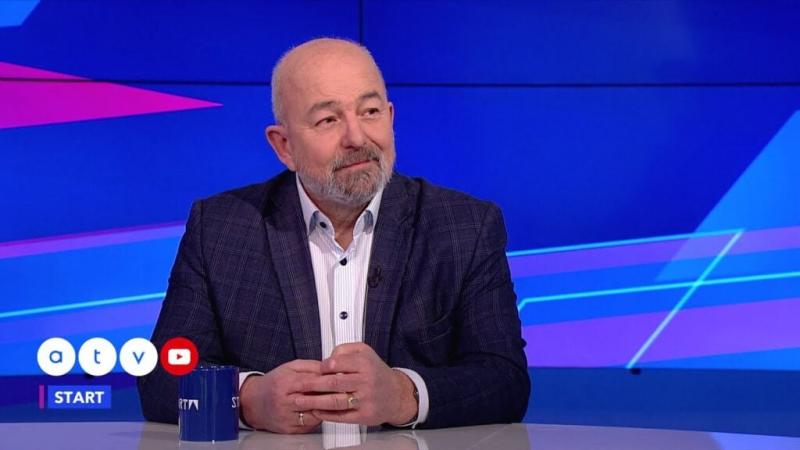 Ez az EU drasztikusan, a tizedére csökkentette az orosz olajimportot, miközben Magyarország helyzete különösen kényes, mivel jelentős mértékben függ az orosz olajtól.