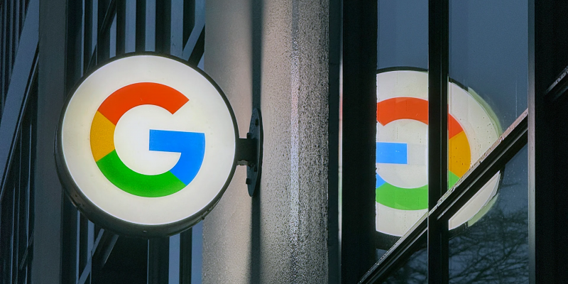 Google hirdetési technológiái: a bíró álláspontja szerint illegális monopólium, az Egyesült Államok pedig feldarabolási terveken dolgozik.