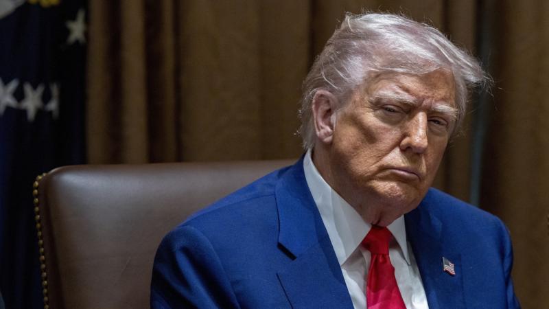 Trump úgy véli, hogy semmi lényeges nem fog történni, amíg nem ült le Putyinnal egy asztalhoz.