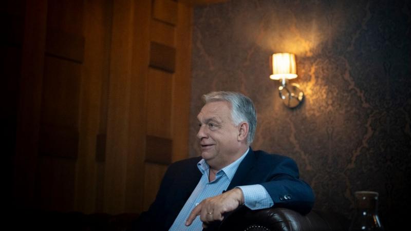 Orbán Viktor Azahriahról: 