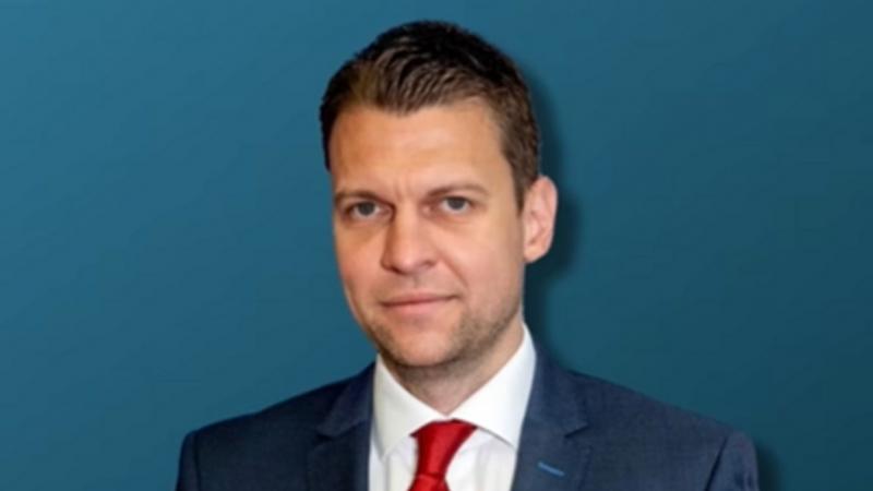 Menczer Tamás: Meglepő, de van benne logika! Két egyértelmű indok arra, hogy miért nem kíván Brüsszel békét + videós tartalom