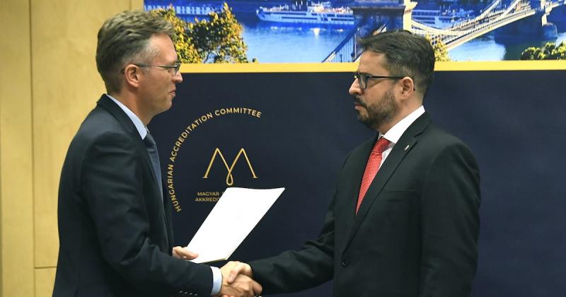 Egy magyar egyetem a világ elitjébe tartozik, hiszen a legjobb 1 százalék között található, míg további három intézmény a legjobb 2 százalékos kategóriában helyezkedik el. | Demokrata