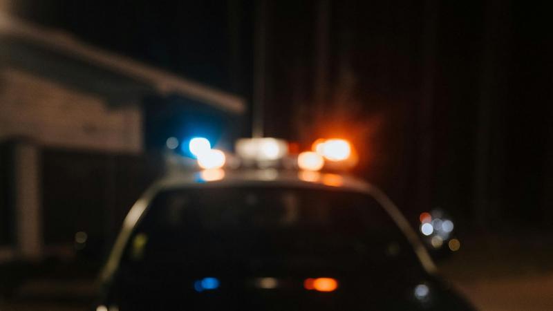 Németországban a hatóságok döntése alapján szabadon engedték azt az anyát, aki gyermeke bántalmazásával vádolták. Most már szabadon utazhat Európa területén.