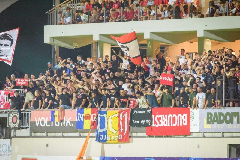 A csíkszeredai városvezetés nyilatkozatban határolódik el a Dinamo szurkolóinak viselkedésétől.