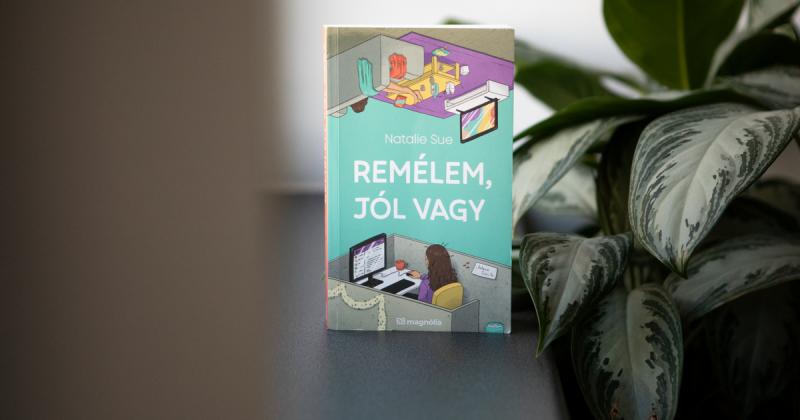 Véletlenül rábukkant az egész cég levelezésére, és azonnal kihasználta a kínálkozó alkalmat.