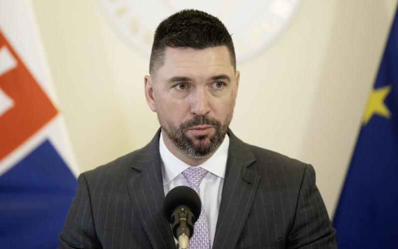 Takáč: Jelentős takarékossági intézkedések elé néznek a minisztériumok.