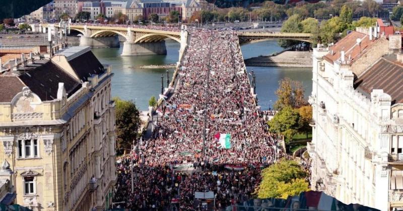A Békemenet elsöprő sikert aratott Magyar Péter demonstrációjával szemben - megérkeztek a hivatalos statisztikák.