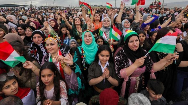 Megérkezett a várva várt fordulat: újabb népmozgásokra készülhetünk, hiszen már most több százezer menekült tért vissza Szíriába.