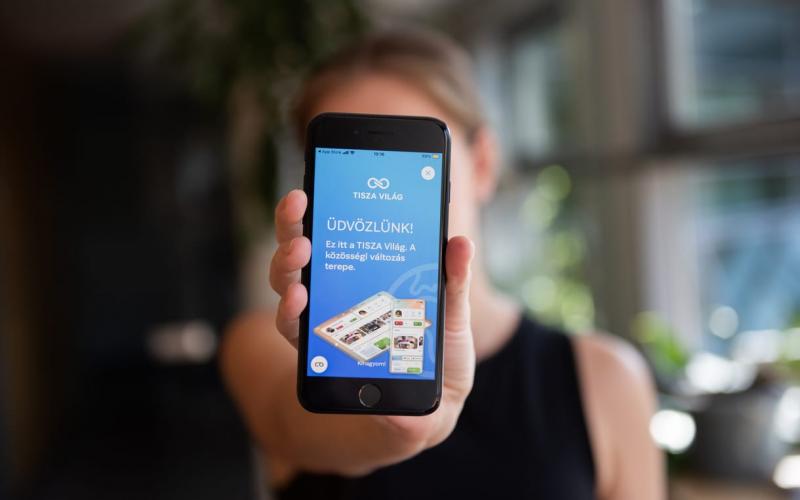 Magyar Péter: A Promenad24 cikkének publikálása a Fidesz nyílt hadüzeneteként értelmezhető a magyar állampolgárok ellen, ezért Sulyoknak azonnali lemondásra van szüksége.