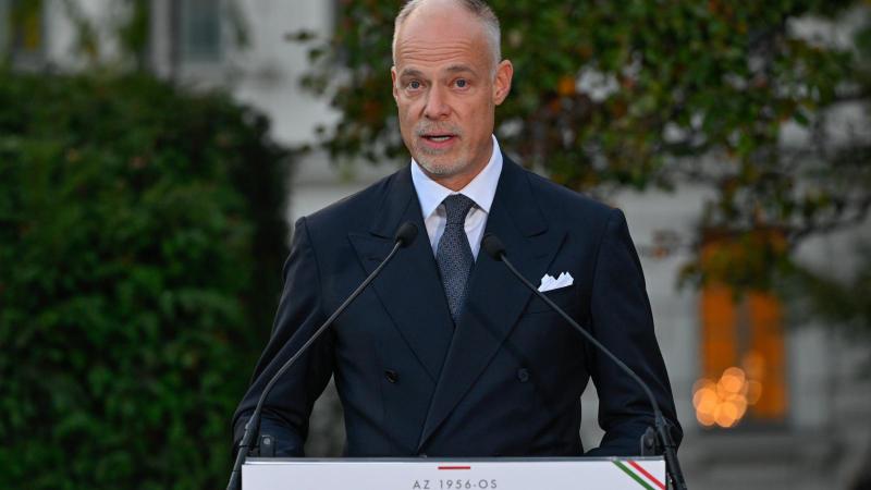 Szalay-Bobrovniczky Kristóf bejelentette, hogy Magyarország tervezi HIMARS rakétarendszerek beszerzését az Egyesült Államoktól.