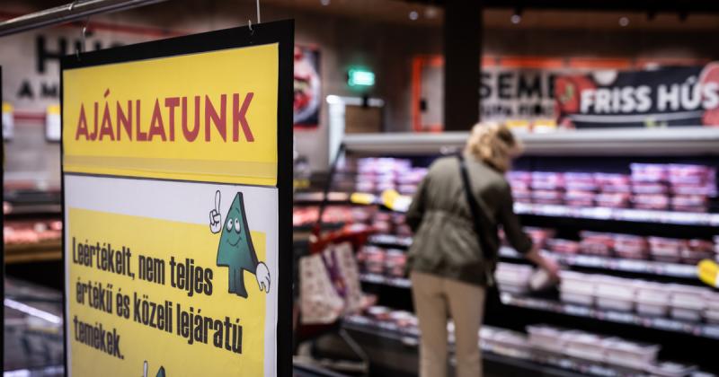 Karácsonyi támogatásban részesülhetnek a nyugdíjasok és a rászoruló családok egy része.